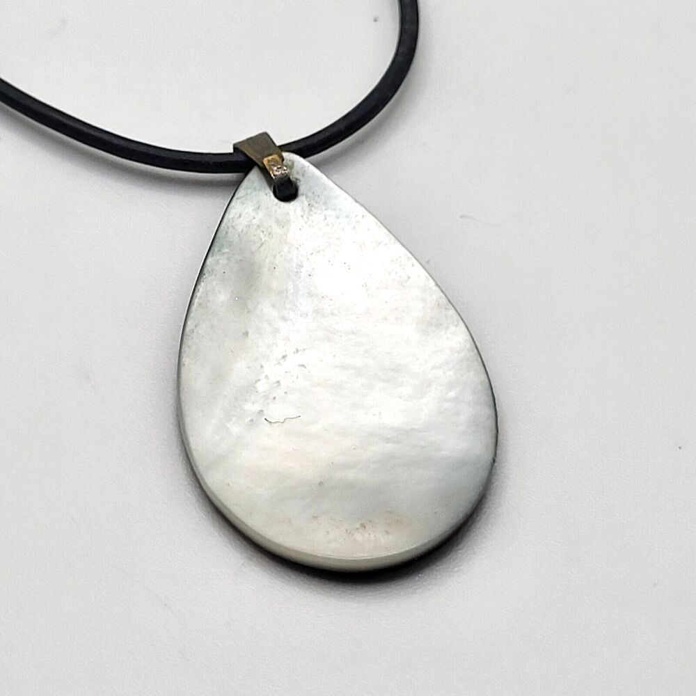 Vintage Sterling Silver Abalone Teardrop Leather Cord 16in Mother of Pearl
